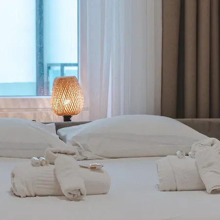 Stylish In The Center Of - Station - Wifi-netflix Triest