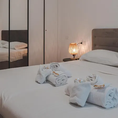 Apartment Stylish In The Center Of - Station - Wifi-netflix And Sky X *