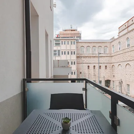 公寓 Stylish In The Center Of - Station - Wifi-netflix 的里雅斯特